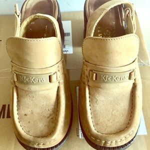 Kickers’ Clogs